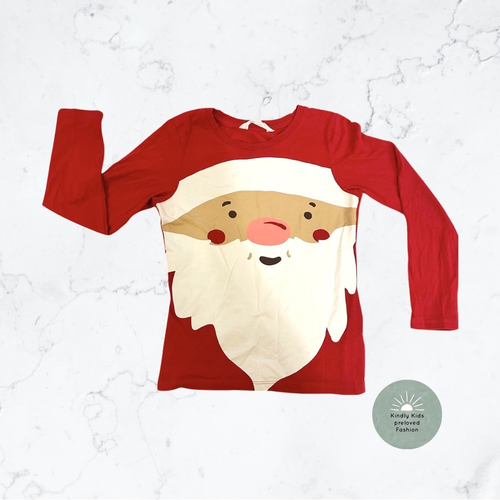 H&M | size 7/8 EUC 
Super cute and festive Santa shirt.
